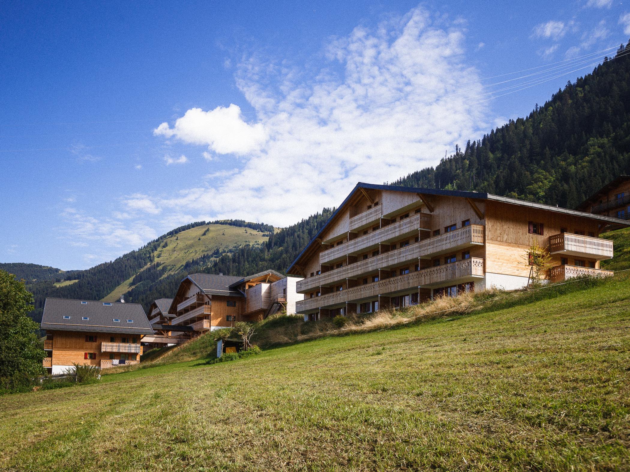 Residence Nemea Le Grand Lodge Châtel Екстериор снимка